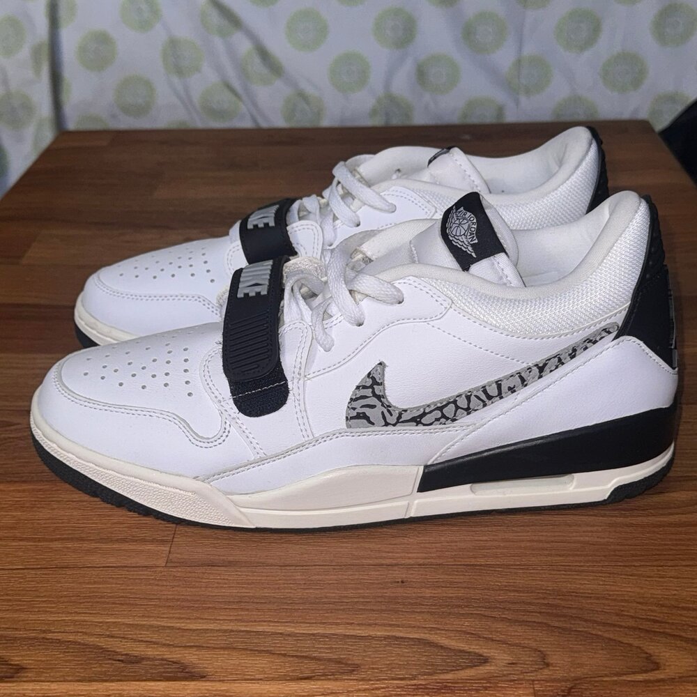Air Jordan Legacy 312 Low Men’s shoes 10.5 White/ Wolf Grey NWOT - Picture 5 of 12